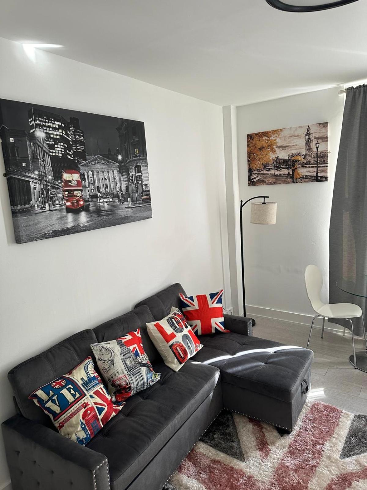 Apartment 1 Bedroom 30 Minutes To St Pancras London